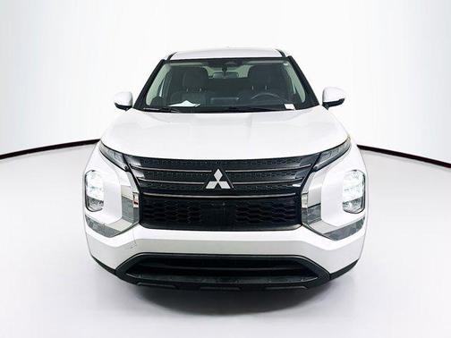 2022 Mitsubishi Outlander ES 2.5 2WD