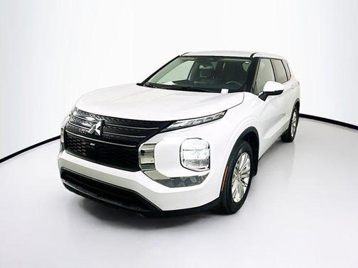2022 Mitsubishi Outlander ES 2.5 2WD