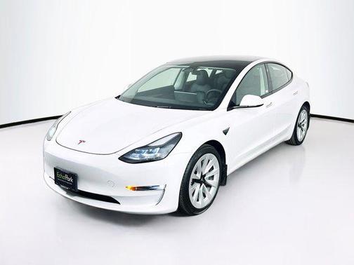 2023 Tesla Model 3 Standard Range