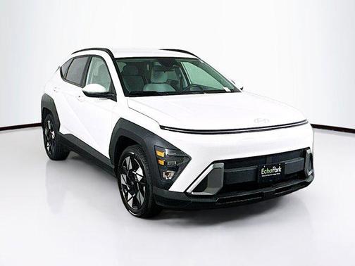 Atlas White 2025 Hyundai KONA SEL