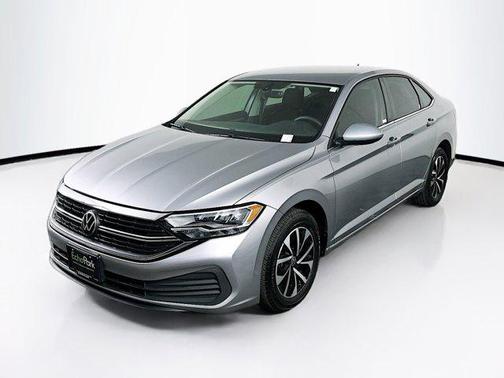 Pure White 2023 Volkswagen Jetta 1.5T S