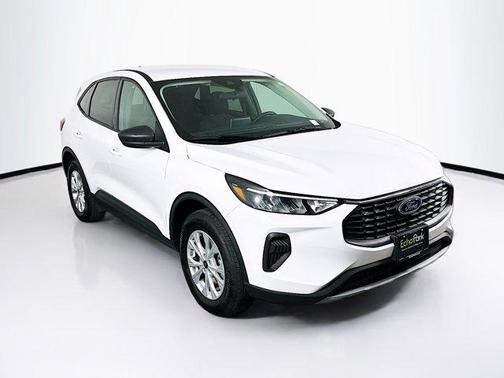 Oxford White 2025 Ford Escape Active