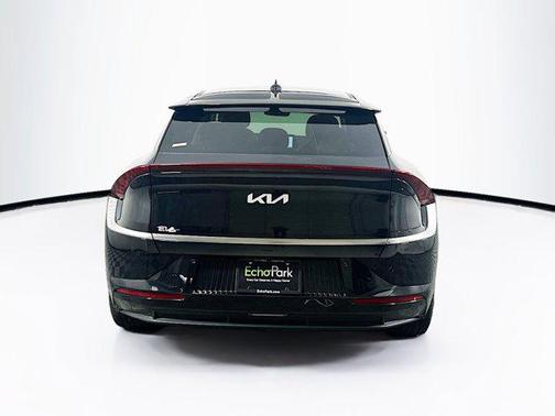 2024 Kia EV6 Wind
