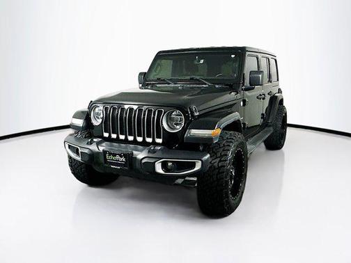 Black Clearcoat 2019 Jeep Wrangler Unlimited Sahara