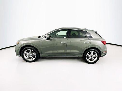 2022 Audi Q3 45 S line Premium Plus