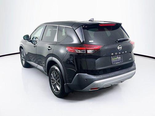 2022 Nissan Rogue S