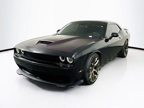 Pitch Black Clearcoat 2021 Dodge Challenger R/T