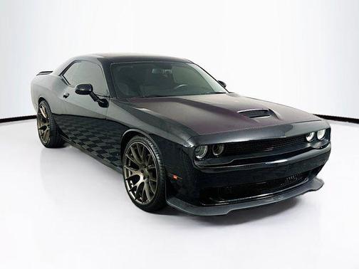 Pitch Black Clearcoat 2021 Dodge Challenger R/T