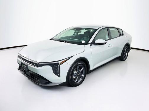 Morning Haze 2025 Kia K4 LXS