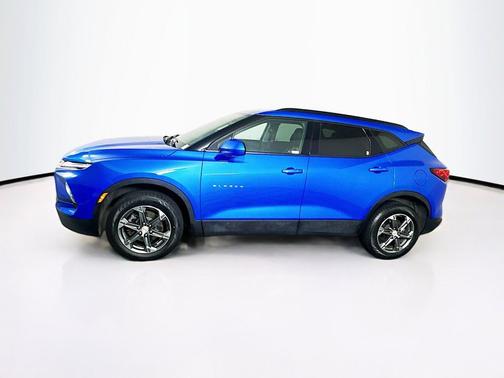 Riptide Blue Metallic 2024 Chevrolet Blazer 2LT
