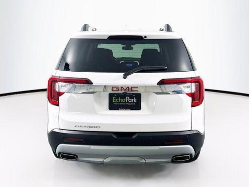 2023 GMC Acadia FWD SLT