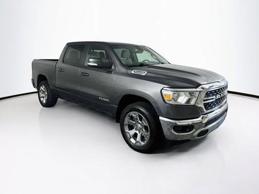 Granite Crystal Metallic Clearcoat 2022 RAM 1500 Big Horn/Lone Star