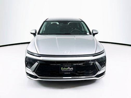 Aero Silver 2025 Hyundai SONATA SEL