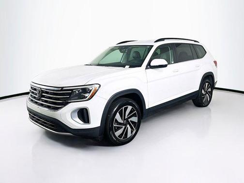 2024 Volkswagen Atlas 2.0T SE w/Technology 4MOTION