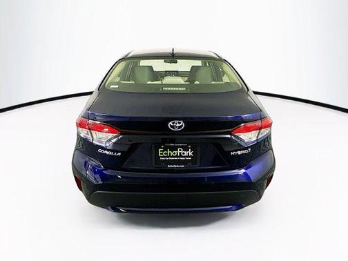 2022 Toyota Corolla Hybrid LE