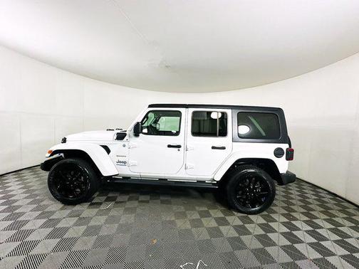 2022 Jeep Wrangler Unlimited 4xe Sahara
