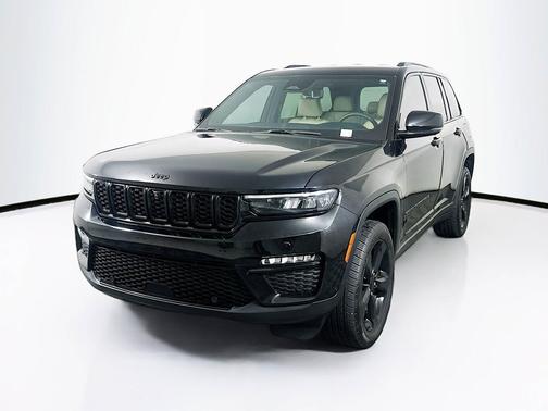 Diamond Black Crystal Pearlcoat 2023 Jeep Grand Cherokee Limited