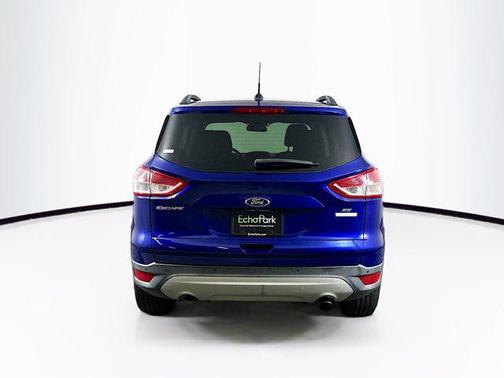 Deep Impact Blue 2016 Ford Escape SE
