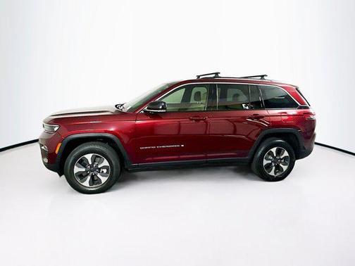 Velvet Red Pearlcoat 2022 Jeep Grand Cherokee 4xe Base