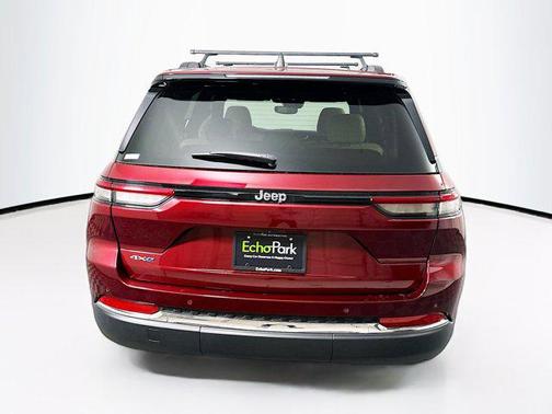 Velvet Red Pearlcoat 2022 Jeep Grand Cherokee 4xe Base