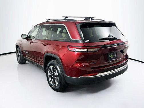 Velvet Red Pearlcoat 2022 Jeep Grand Cherokee 4xe Base