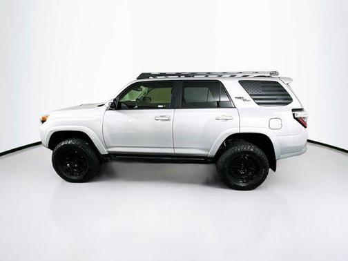 2021 Toyota 4Runner TRD Off Road