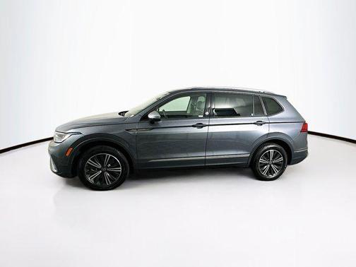 2024 Volkswagen Tiguan 2.0T Wolfsburg Edition