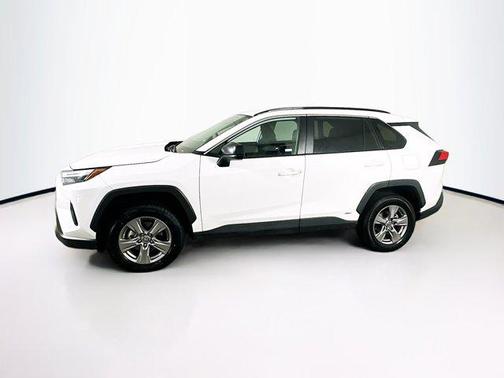 2025 Toyota RAV4 Hybrid LE