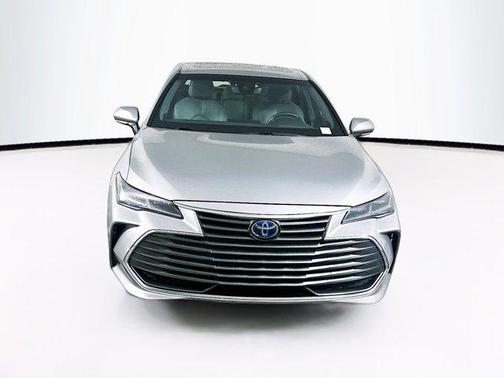 2019 Toyota Avalon Hybrid Limited