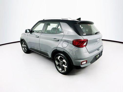 2022 Hyundai VENUE Limited