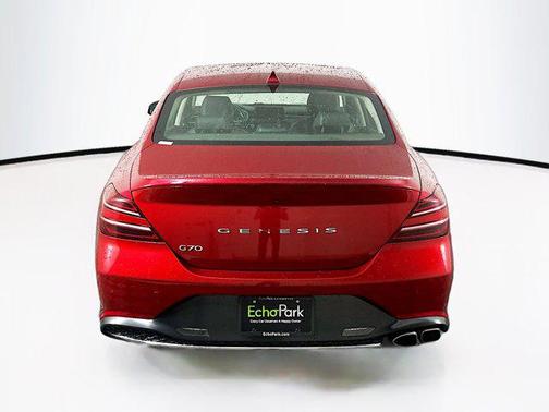 2023 Genesis G70 2.0T RWD