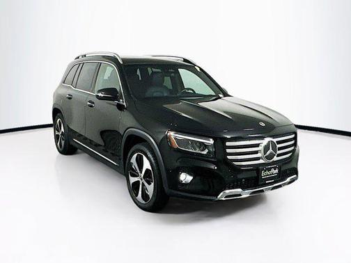 Night Black 2025 Mercedes-Benz GLB 250 4MATIC