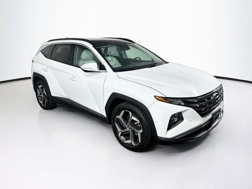 White Pearl 2024 Hyundai TUCSON Limited