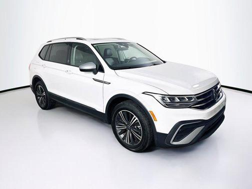 2024 Volkswagen Tiguan 2.0T Wolfsburg Edition
