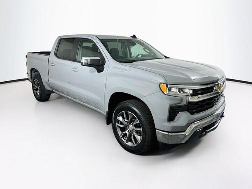 Slate Gray Metallic 2024 Chevrolet Silverado 1500 LT
