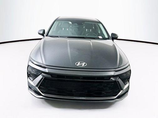2025 Hyundai SONATA Hybrid SE