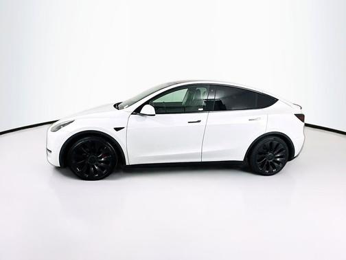 Pearl White Multi-Coat 2021 Tesla Model Y Performance Dual Motor All-Wheel Drive