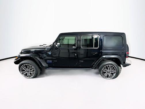 Black Clearcoat 2023 Jeep Wrangler 4xe Sahara High Altitude