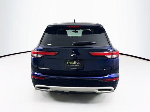 2023 Mitsubishi Outlander SE Special Edition 2WD