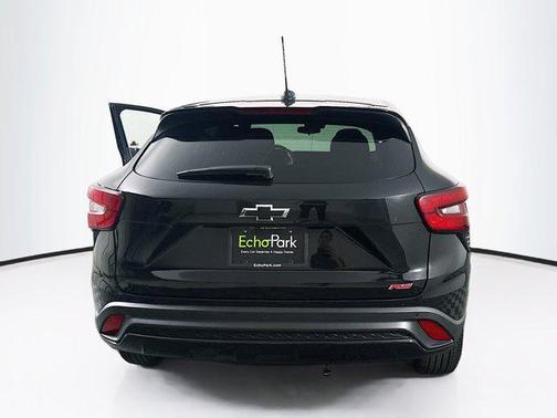 2024 Chevrolet Trax FWD 1RS