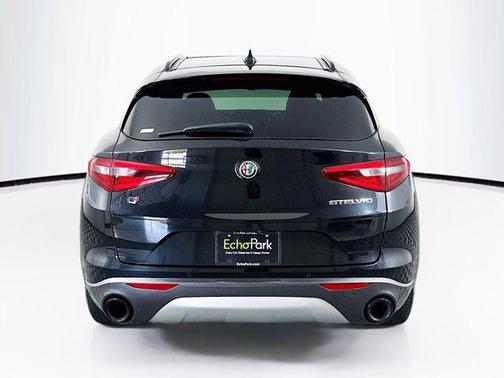 2022 Alfa Romeo Stelvio Ti