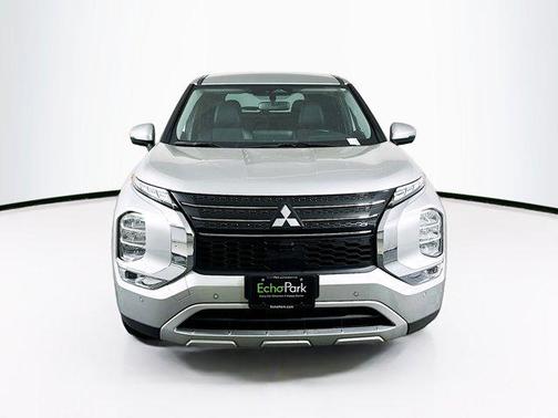 2024 Mitsubishi Outlander SE 2.5 2WD