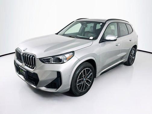 Space Silver Metallic 2025 BMW X1 xDrive28i