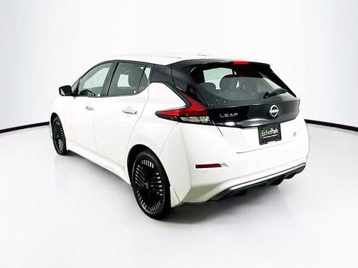 2023 Nissan Leaf SV PLUS 60 kWh