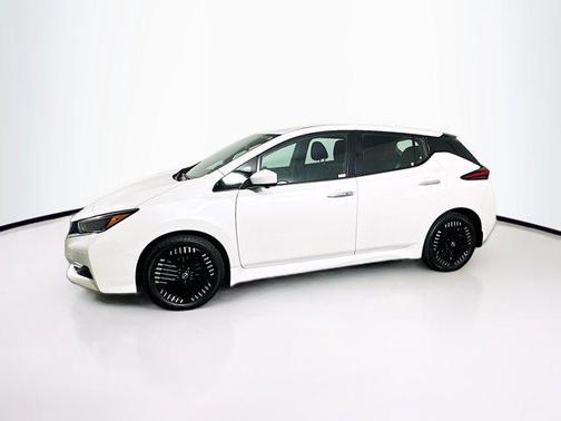 2023 Nissan Leaf SV PLUS 60 kWh