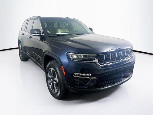 2022 Jeep Grand Cherokee 4xe Base