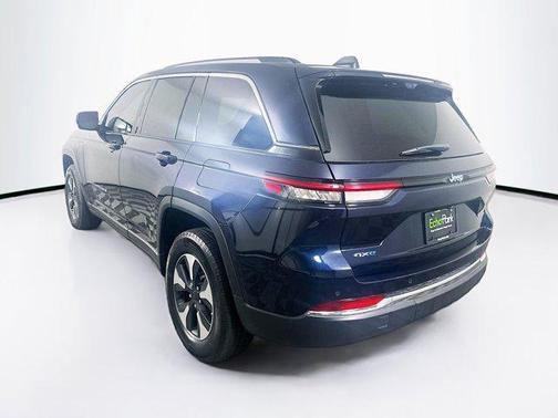 2022 Jeep Grand Cherokee 4xe Base