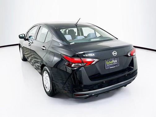 2020 Nissan Versa 1.6 S