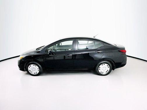 2020 Nissan Versa 1.6 S