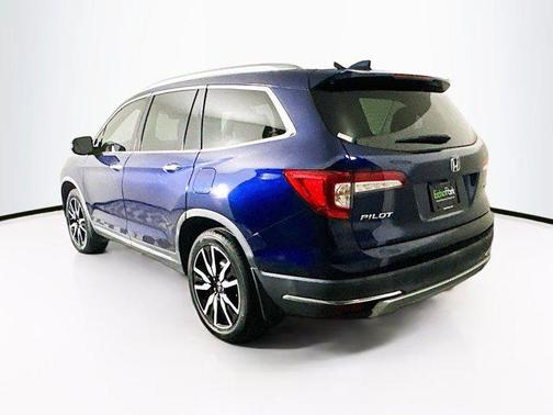 2019 Honda Pilot Touring 8-Passenger